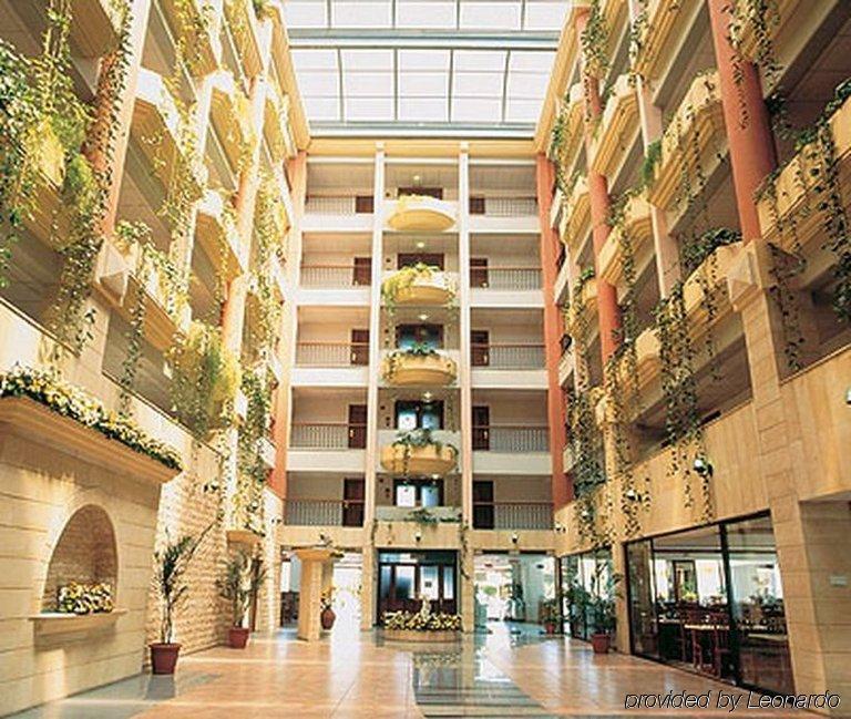 לימסול Arsinoe Beach Hotel מראה חיצוני תמונה