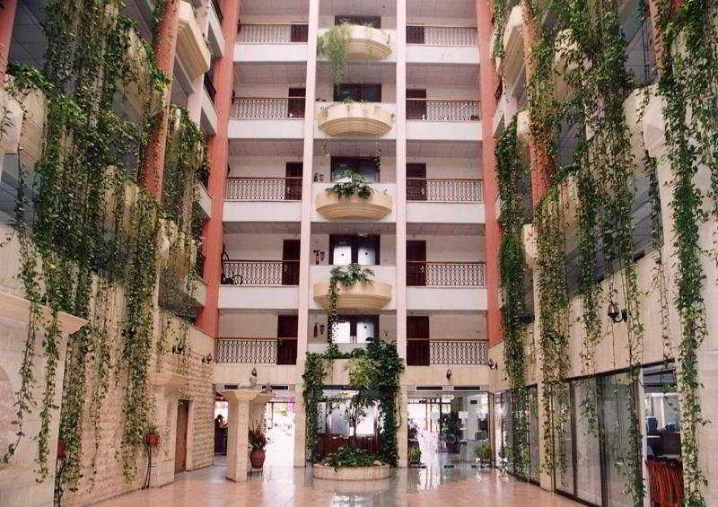 לימסול Arsinoe Beach Hotel מראה חיצוני תמונה