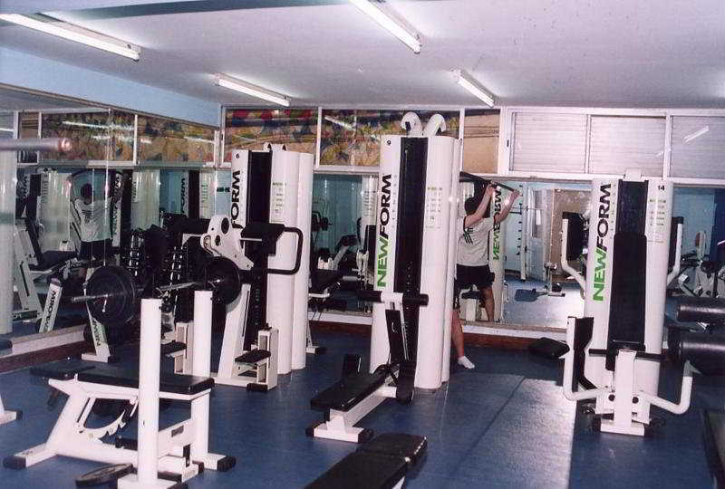 לימסול Arsinoe Beach Hotel מראה חיצוני תמונה